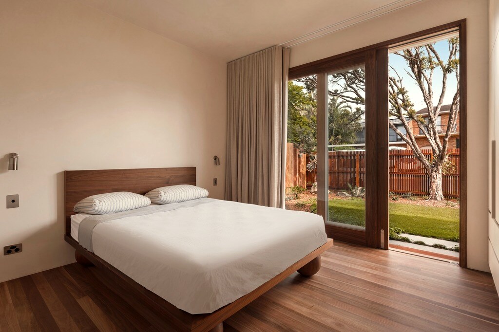 Bedroom, walnut bed to the garden