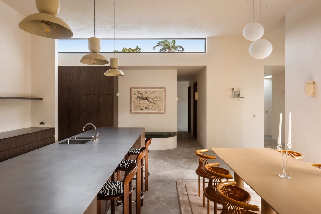 Kitchen and dining, clerestory window
